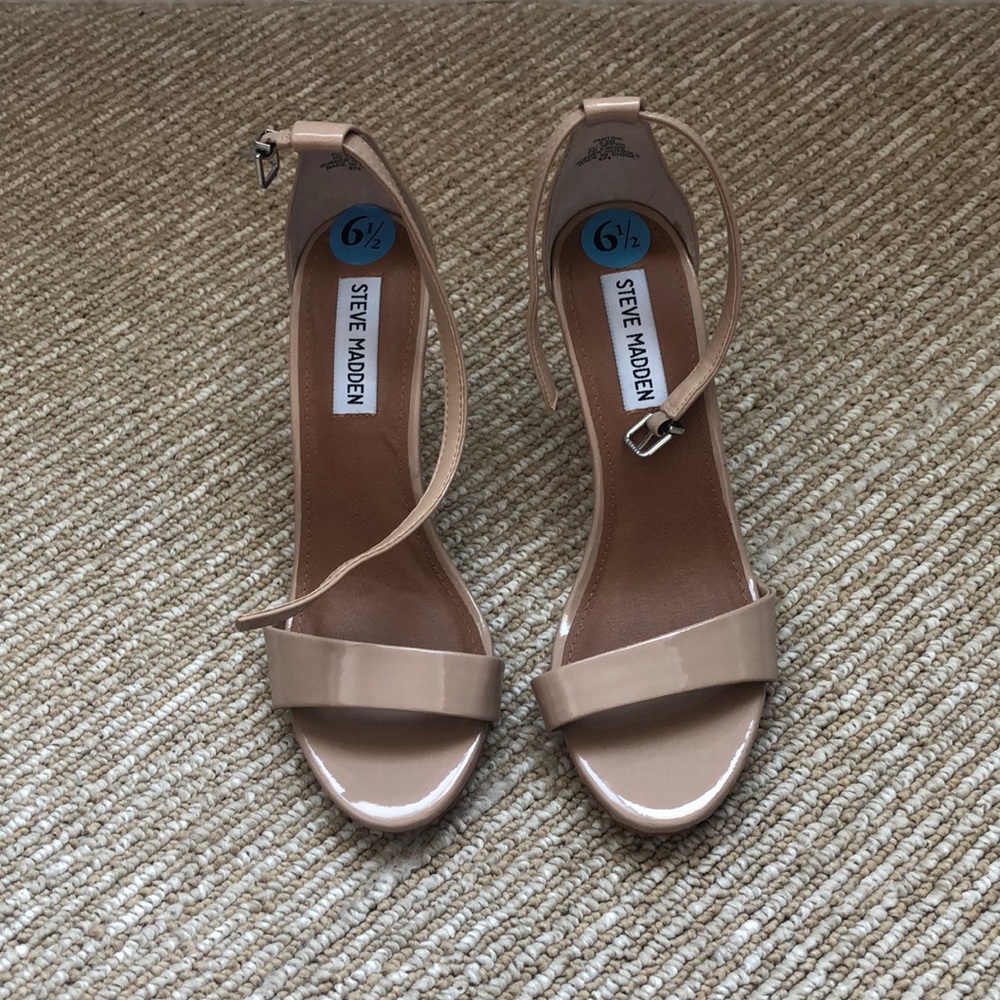 Steve Madden nude heels